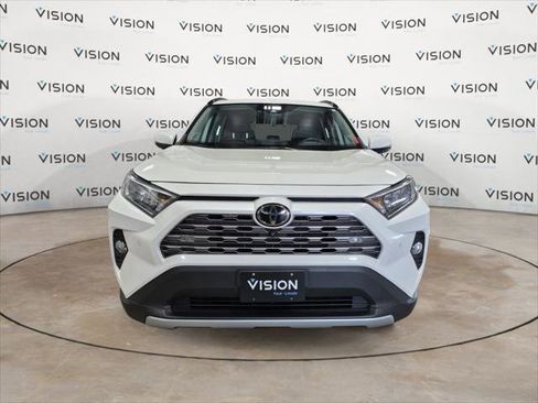 Used 2020 Toyota RAV4 Limited image 8