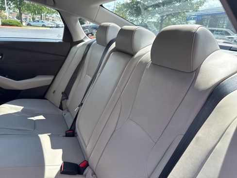 Used 2023 Honda Accord EX-L image 20