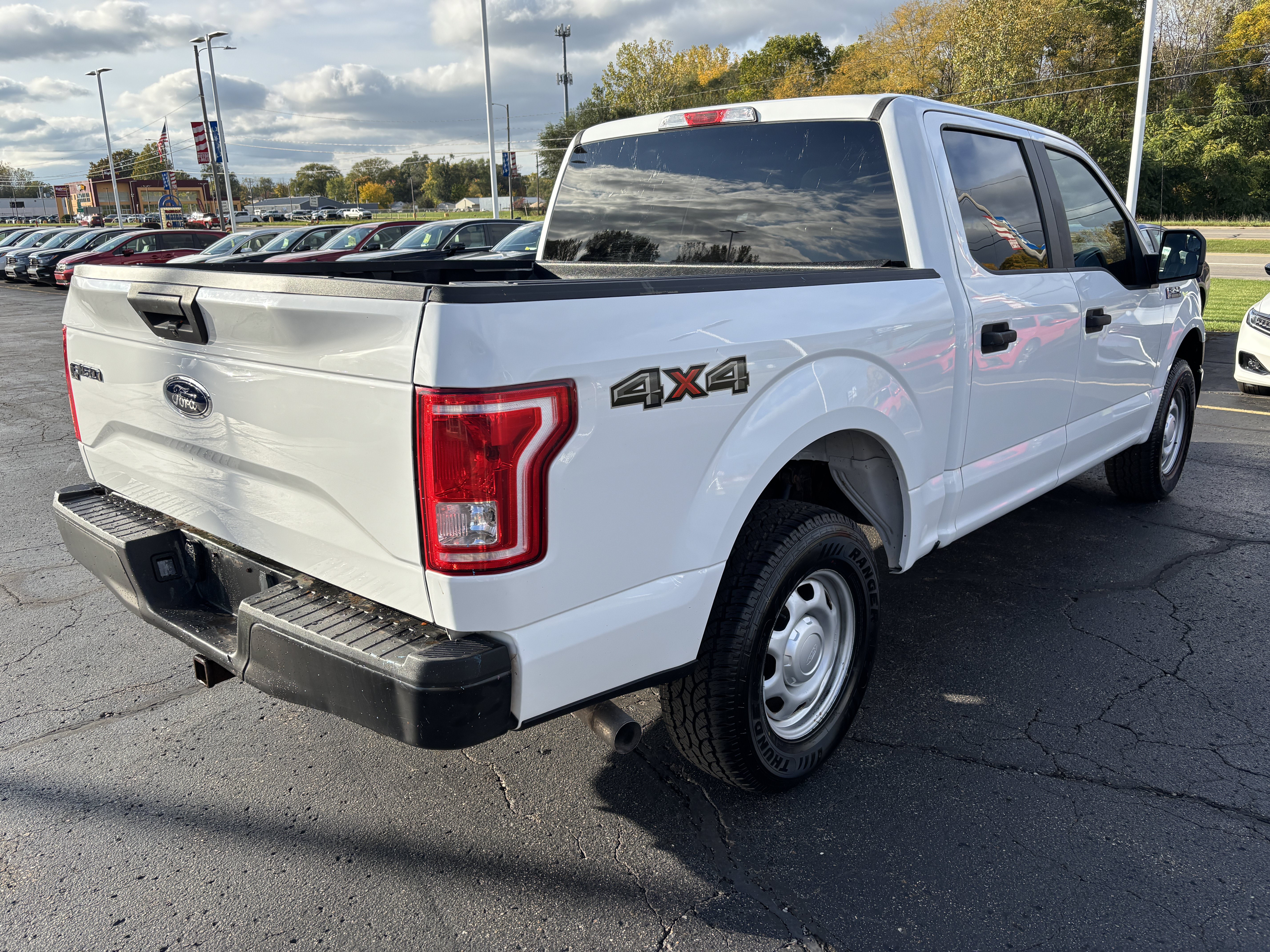 Used 2017 Ford F150 XL w/ XL Power Equipment Group AWD/4WD image 6