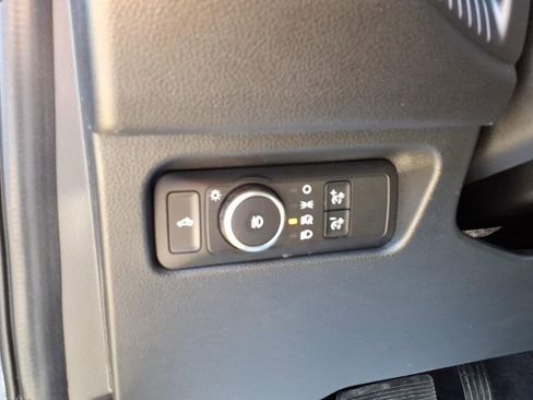 Used 2024 Ford Ranger XLT image 19