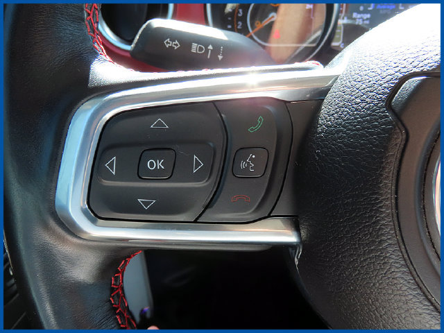 Used 2023 Jeep Gladiator Rubicon w/ Cold Weather Group AWD/4WD image 16