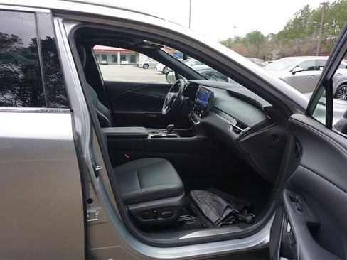 Used 2023 Lexus RX 350 Premium image 19