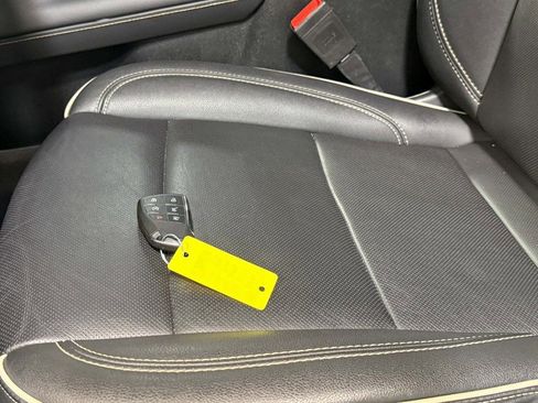 Used 2024 GMC Yukon SLT image 20