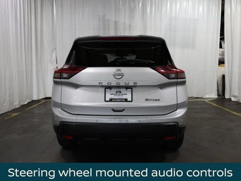 Certified 2024 Nissan Rogue SV AWD/4WD image 4
