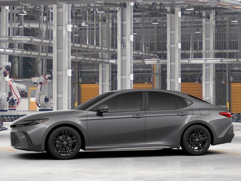 New 2026 Toyota Camry Hybrid AWD/4WD image 5