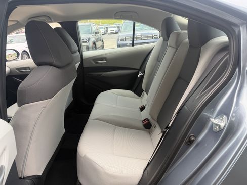 Used 2021 Toyota Corolla LE w/ Carpet Mat Package (TMS) FWD image 24