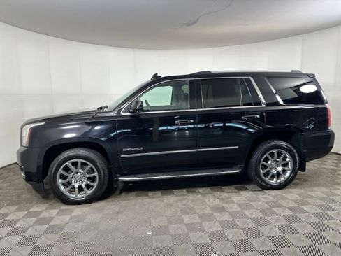 Used 2017 GMC Yukon Denali w/ Open Road Package image 6