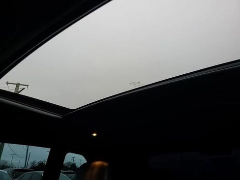 Used 2018 Dodge Challenger R/T Plus image 24