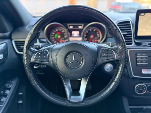 Used 2017 Mercedes-Benz GLS 450 4MATIC image 22