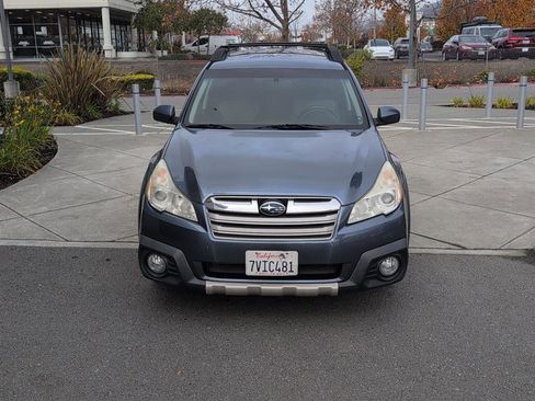 Used 2014 Subaru Outback 2.5i Limited w/ Moonroof Package image 3