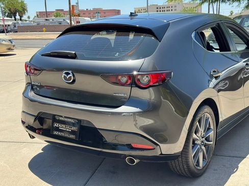 Used 2019 MAZDA MAZDA3 Hatchback w/ Preferred Package FWD image 49