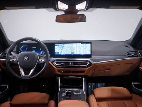 Used 2023 BMW 330i Sedan w/ Driving Assistance Package image 10