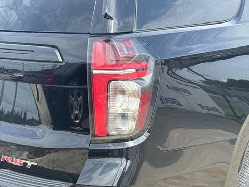 Used 2024 Chevrolet Tahoe RST w/ Luxury Package AWD/4WD image 12