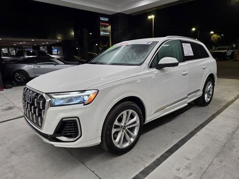 Used 2025 Audi Q7 3.0T Premium Plus image 2