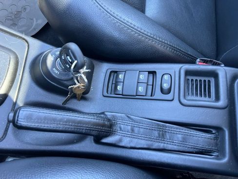 Used 2009 Saab 9-5 2.3T FWD image 43