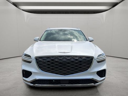 Certified 2026 Genesis GV70 2.5T AWD/4WD image 8