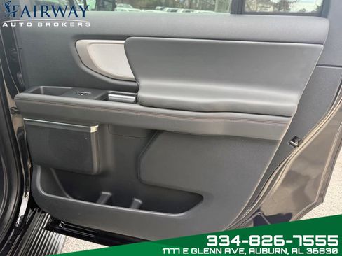 Used 2025 Ford Expedition Max Active image 31