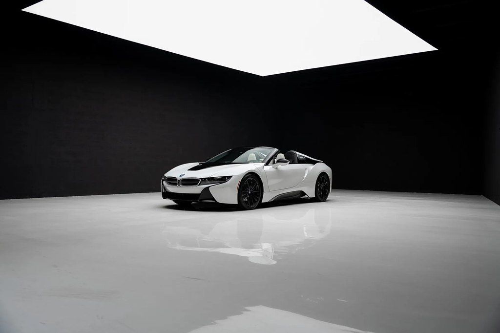Used 2019 BMW i8 Roadster AWD/4WD image 47