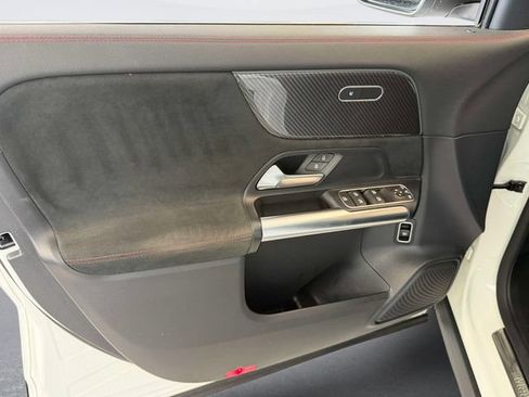 Certified 2022 Mercedes-Benz GLA 250 4MATIC image 15