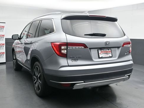 Used 2022 Honda Pilot Touring image 6
