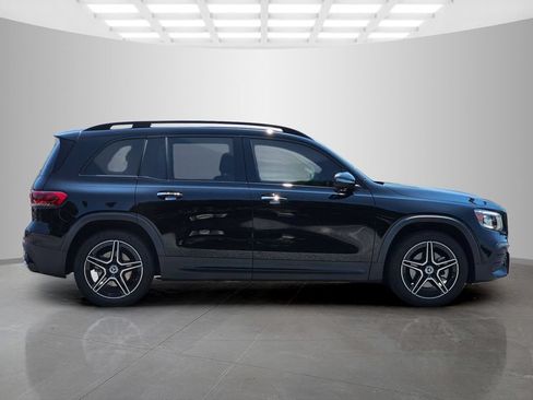 Used 2023 Mercedes-Benz GLB 250 image 7