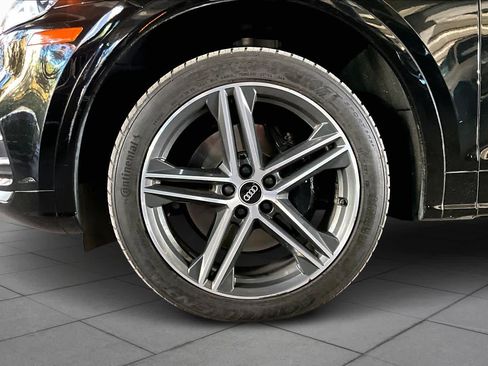 Used 2020 Audi SQ5 Premium Plus w/ Premium Plus Package image 10