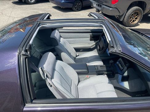 Used 1992 Chevrolet Camaro RS RWD image 13