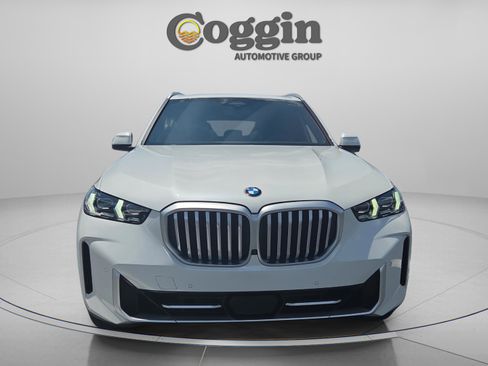 Used 2024 BMW X5 sDrive40i w/ Premium Package RWD image 8