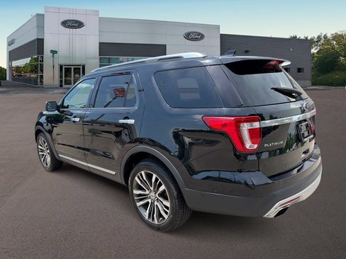 Used 2016 Ford Explorer Platinum AWD/4WD image 8