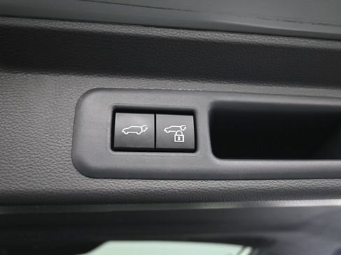 Used 2026 Toyota Sequoia Platinum w/ TRD Off-Road Package AWD/4WD image 25