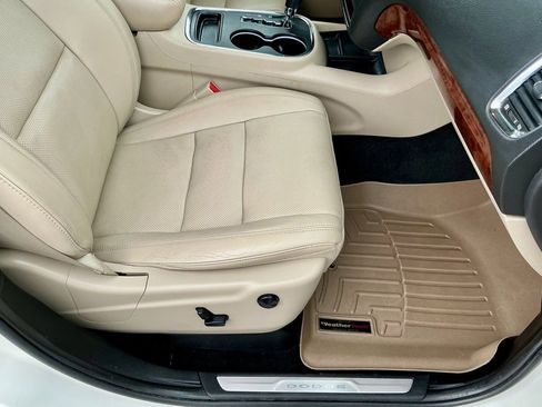 Used 2012 Dodge Durango Citadel image 23