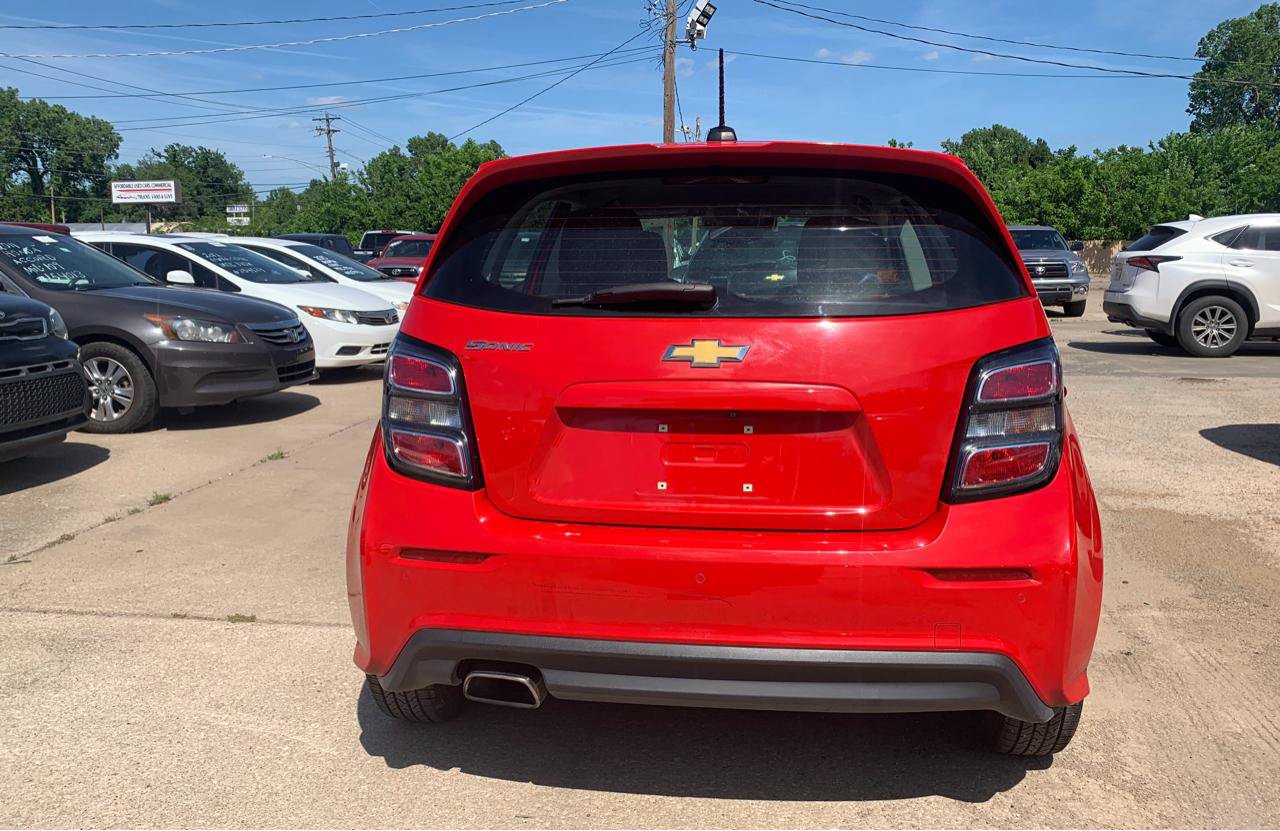Used 2020 Chevrolet Sonic LT FWD image 5