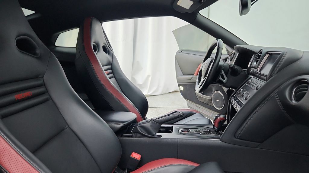 Used 2012 Nissan GT-R Black Edition AWD/4WD image 30