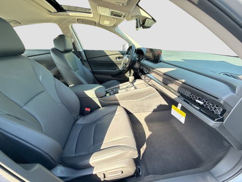 New 2025 Honda Accord EX-L image 22