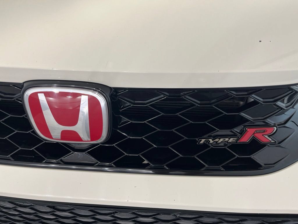 Used 2024 Honda Civic Type R image 34