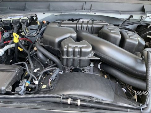 Used 2016 Ford F250 XL w/ Power Equipment Group AWD/4WD image 13