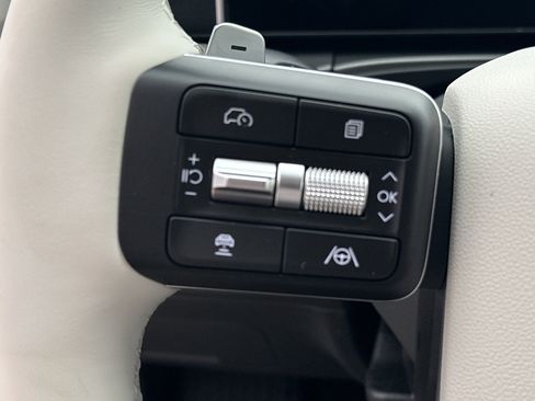 New 2026 Hyundai Santa Fe SE FWD image 23