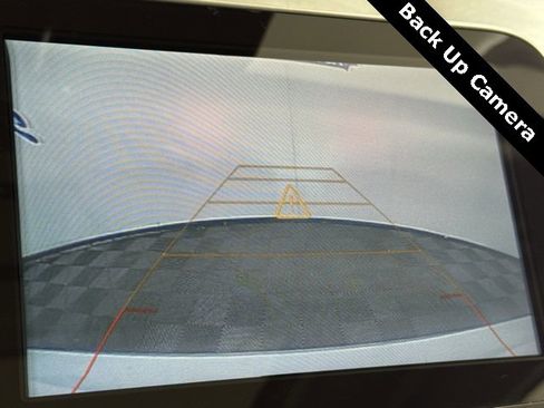 Used 2018 Chevrolet Malibu Premier w/ Premier Sun and Wheel Package image 7