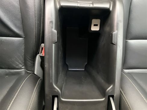 Used 2018 Chevrolet Colorado Z71 image 28