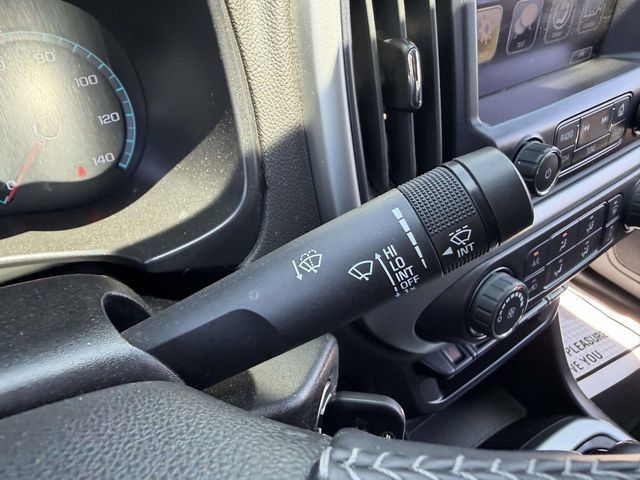Used 2018 Chevrolet Colorado LT w/ LT Convenience Package AWD/4WD image 29