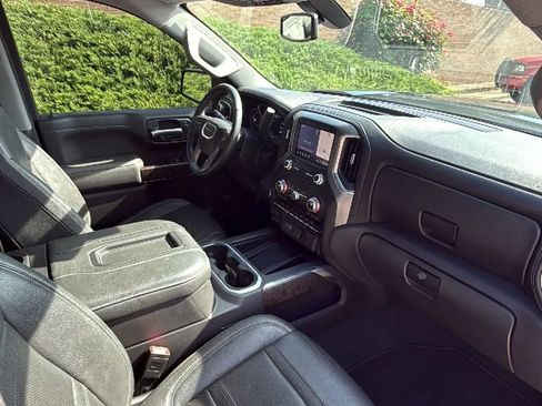Used 2019 GMC Sierra 1500 Denali AWD/4WD image 37