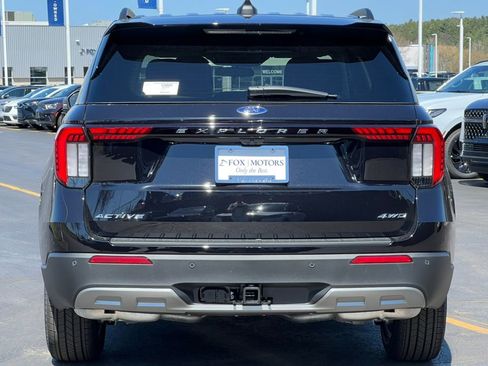 Used 2026 Ford Explorer Active AWD/4WD image 40