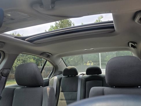 Used 2009 Honda Accord EX image 36