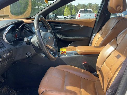 Used 2014 Chevrolet Impala LTZ image 12