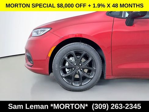 New 2026 Chrysler Pacifica Select w/ S Appearance Package FWD image 30