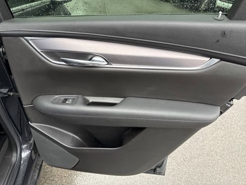 Used 2019 Cadillac XT5 Luxury image 11