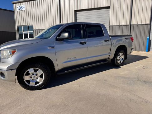 Used 2008 Toyota Tundra SR5 w/ TRD Off-Road Pkg image 2