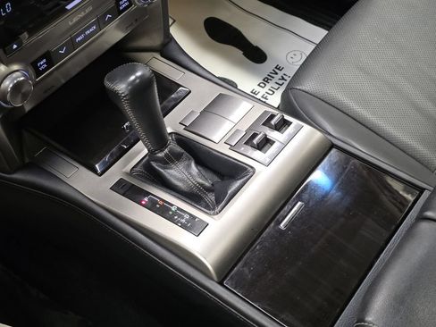 Used 2015 Lexus GX 460 AWD/4WD image 42