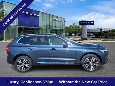 Certified 2023 Volvo XC60 B5 Ultimate w/ Climate Package AWD/4WD image 8