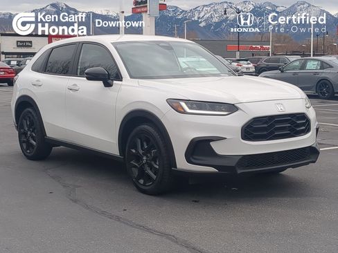 Used 2024 Honda HR-V Sport image 1